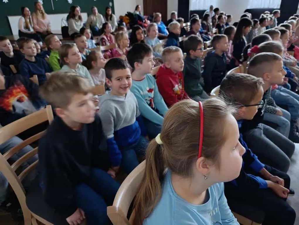 Fotografie z článku: Vánoční vystoupení s Pomněnkou a Rubínkou