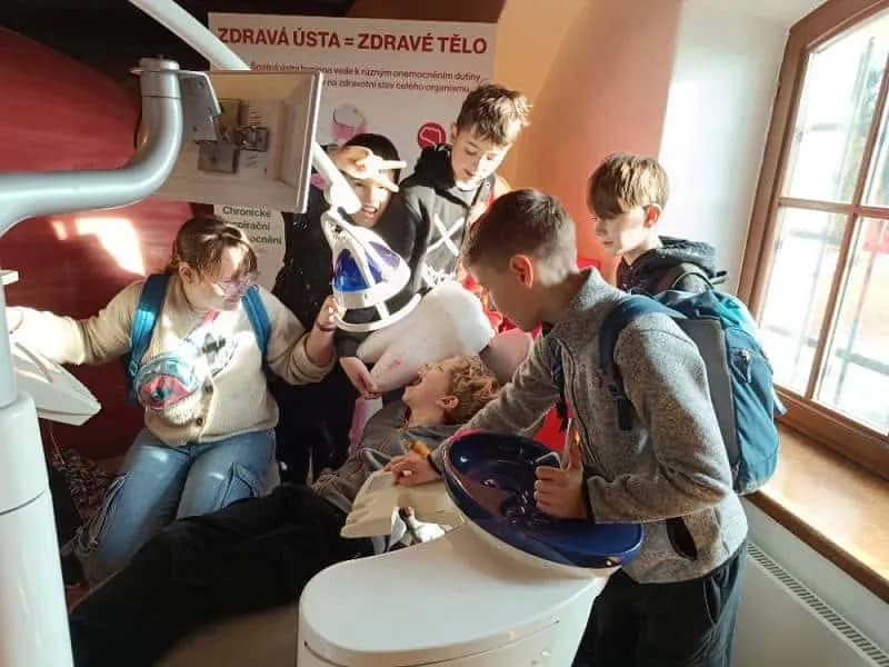 Fotografie z článku: V. A v Pevnosti poznání