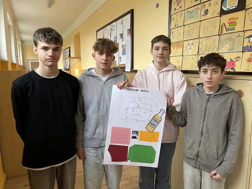 Fotografie z článku: Projekty deváťáků - čeští spisovatelé