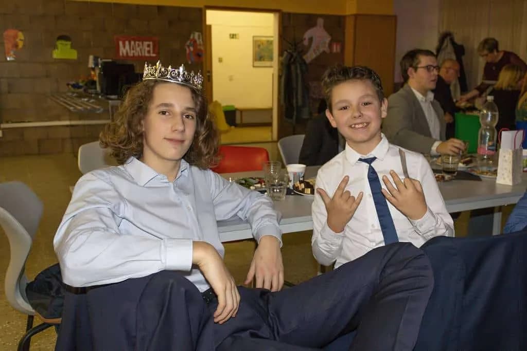 Fotografie z článku: Druhý ročník Žákovského plesu přinesl spoustu zábavy!