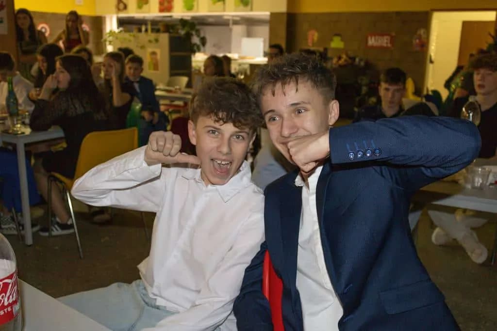 Fotografie z článku: Druhý ročník Žákovského plesu přinesl spoustu zábavy!