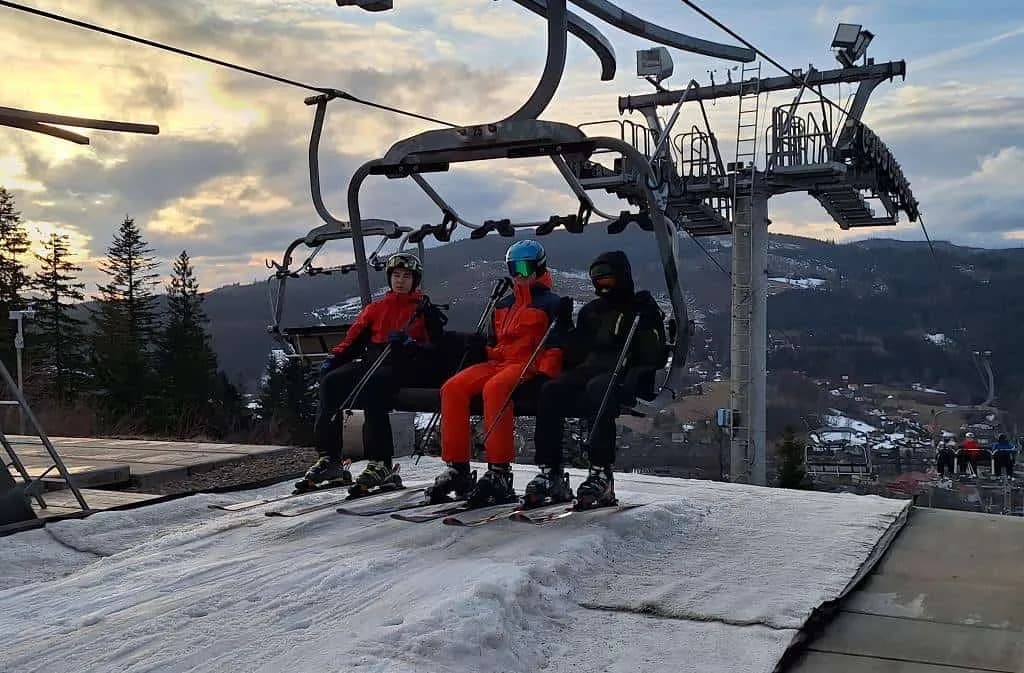 Fotografie z článku: Lyžařský a snowboardový zájezd