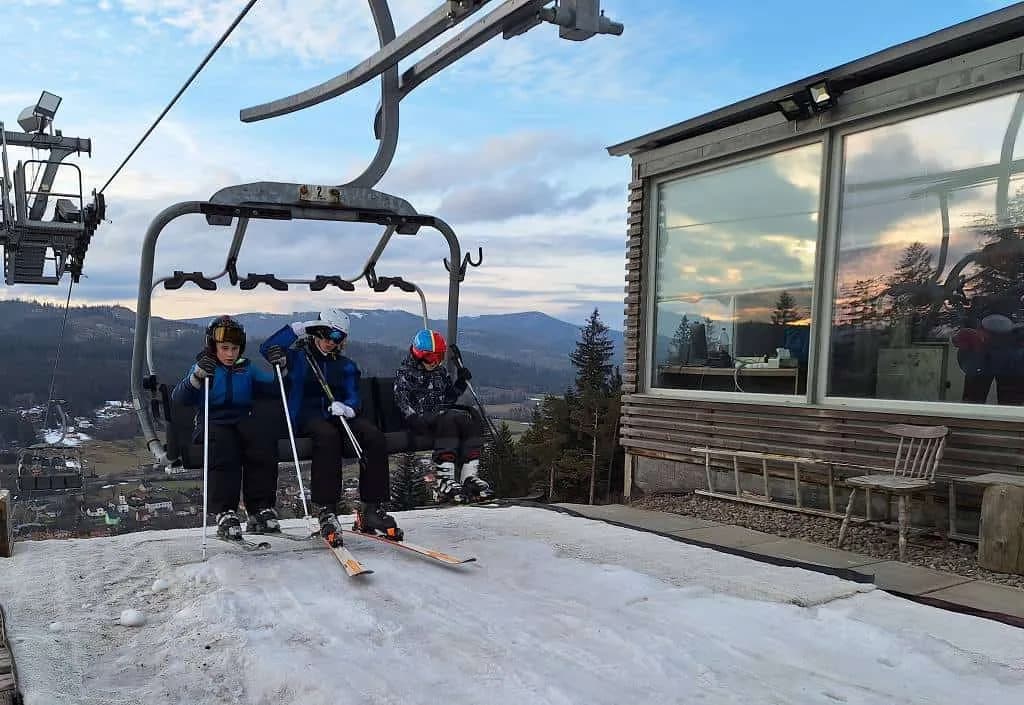 Fotografie z článku: Lyžařský a snowboardový zájezd