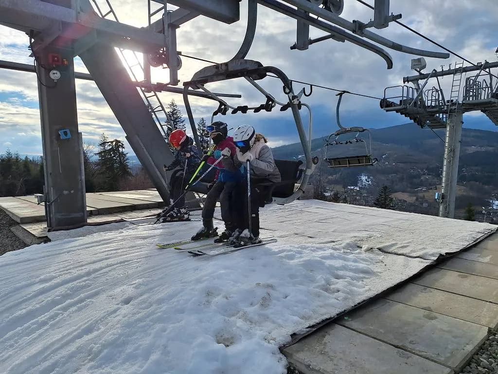 Fotografie z článku: Lyžařský a snowboardový zájezd