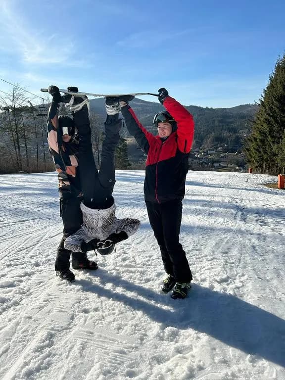 Fotografie z článku: Lyžařský a snowboardový zájezd