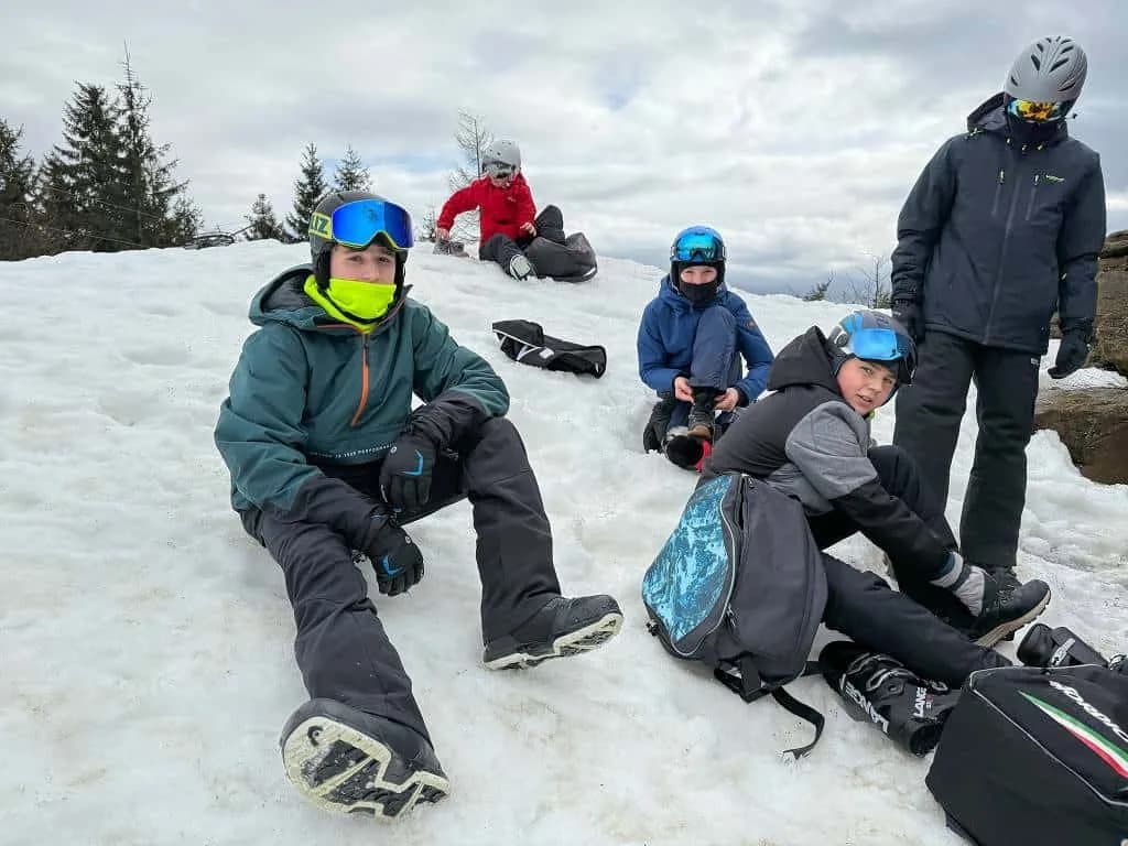 Fotografie z článku: Lyžařský a snowboardový zájezd