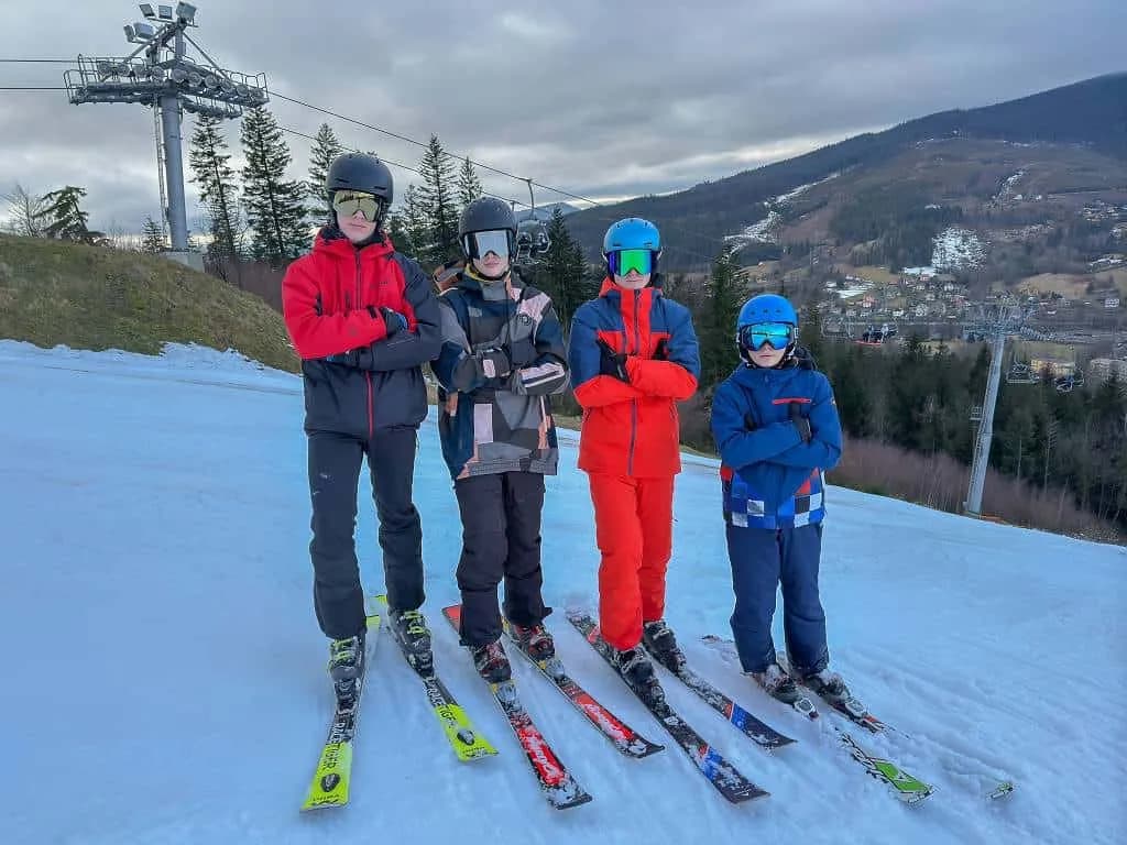Fotografie z článku: Lyžařský a snowboardový zájezd