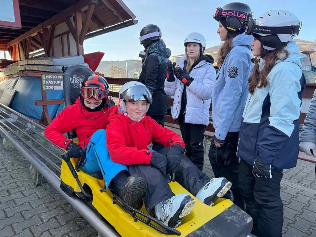 Fotografie z článku: Lyžařský a snowboardový zájezd