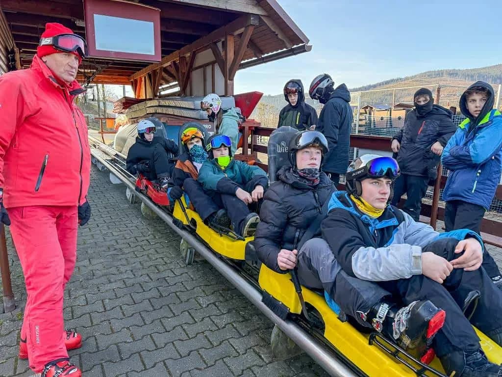 Fotografie z článku: Lyžařský a snowboardový zájezd