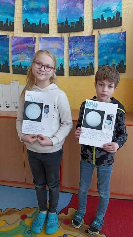 Fotografie z článku: Planety sluneční soustavy ve III.B