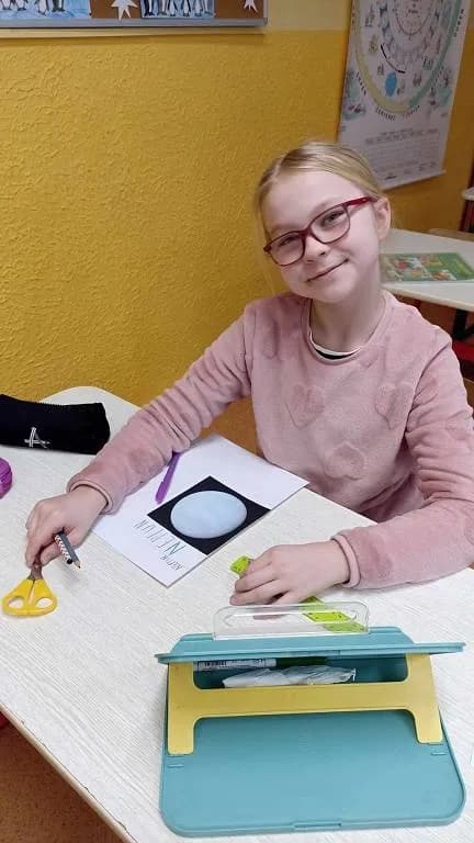 Fotografie z článku: Planety sluneční soustavy ve III.B