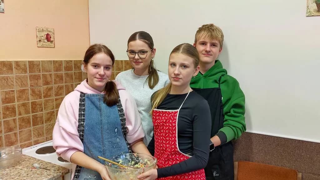 Fotografie z článku: Saláty, jablka v županu, maso a jeho zpracování