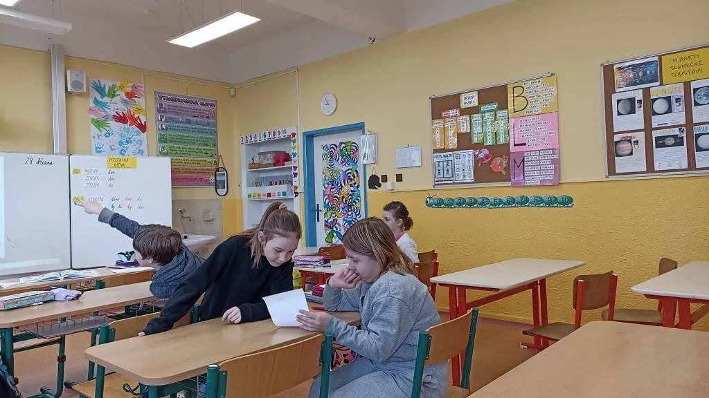 Fotografie z článku: Den naruby ve III. B
