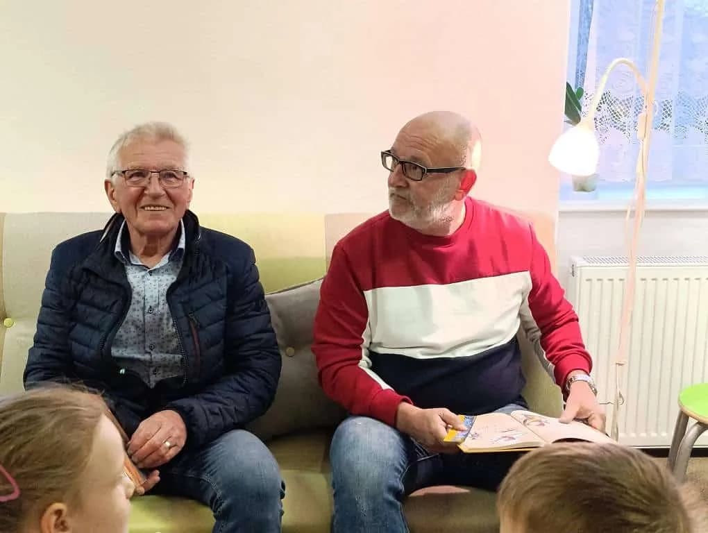 Fotografie z článku: Noc s Andersenem