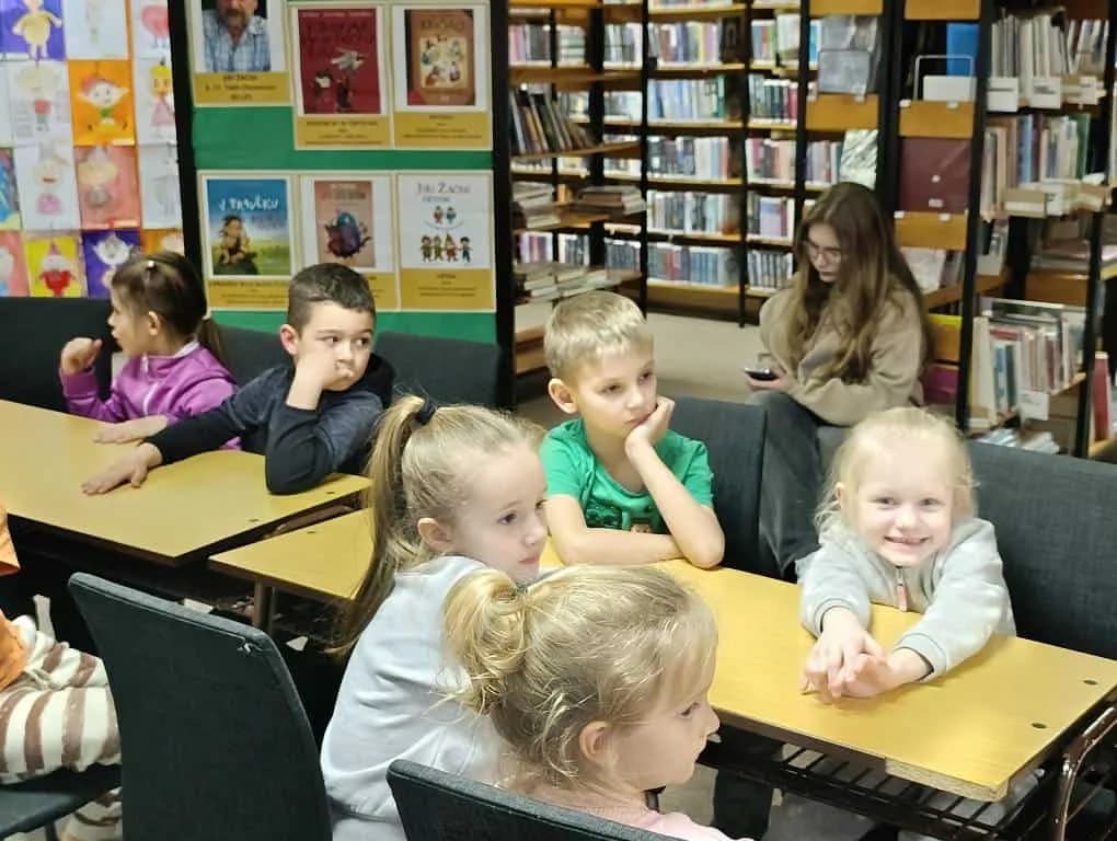Fotografie z článku: Noc s Andersenem