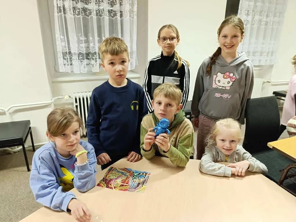 Fotografie z článku: Noc s Andersenem