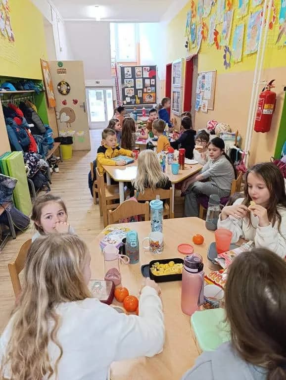 Fotografie z článku: Noc s Andersenem