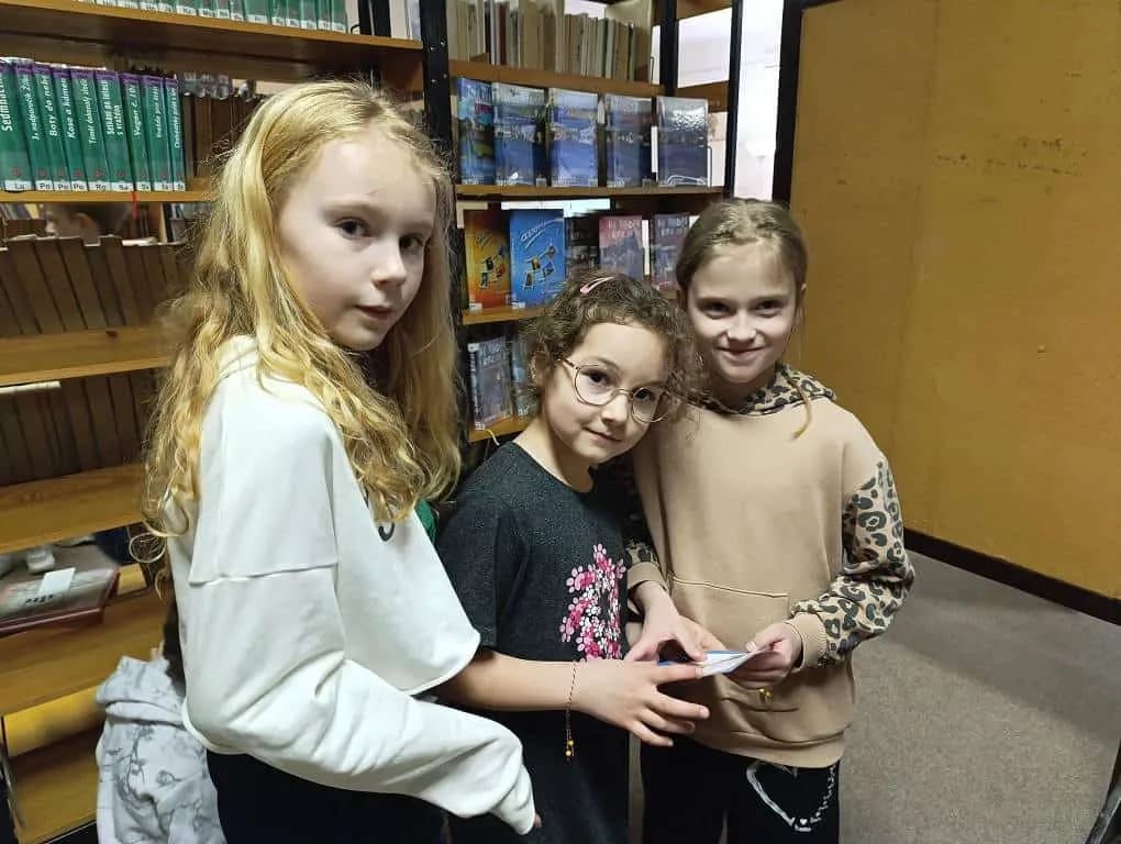 Fotografie z článku: Noc s Andersenem