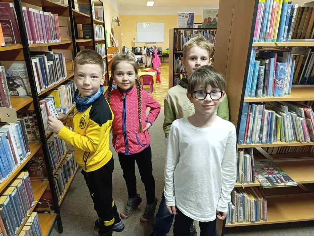 Fotografie z článku: Noc s Andersenem