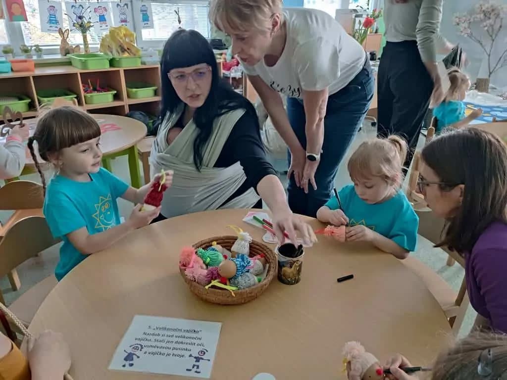 Fotografie z článku: Velikonoční tvoření u Sluníček