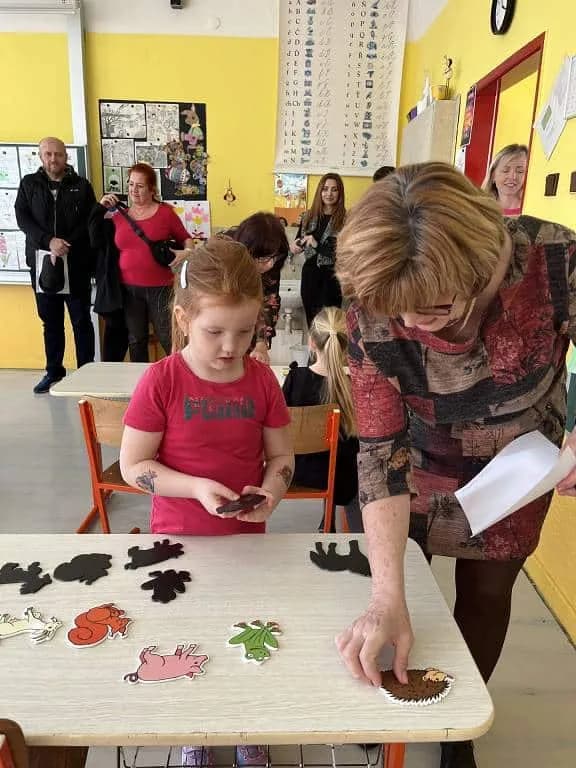 Fotografie z článku: Jak jsme byli u zápisu