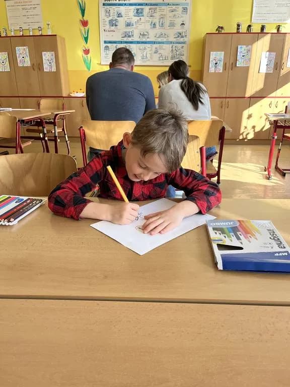 Fotografie z článku: Jak jsme byli u zápisu