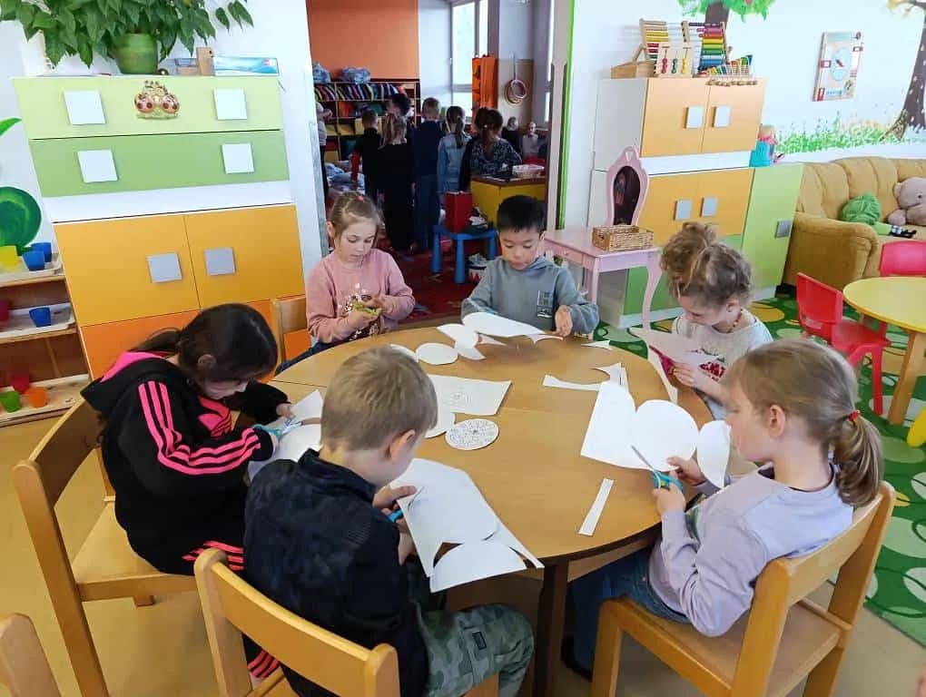 Fotografie z článku: Velikonoční návštěva I. A u Berušek v MŠ