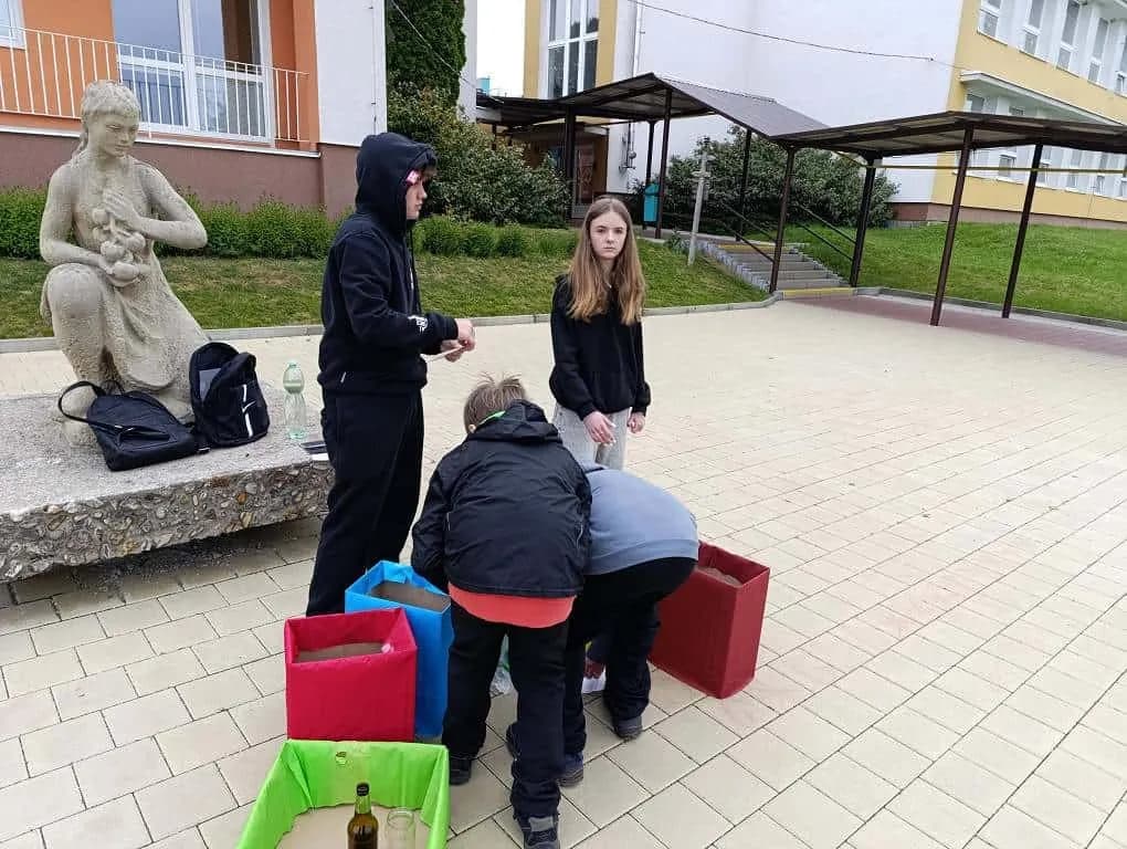 Fotografie z článku: Den Země – Za Horní Moštěnici krásnější