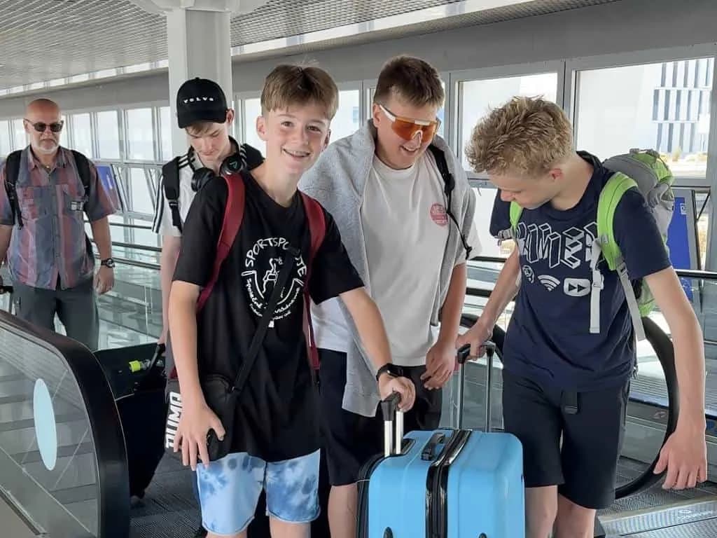 Fotografie z článku: Naši žáci v Řecku