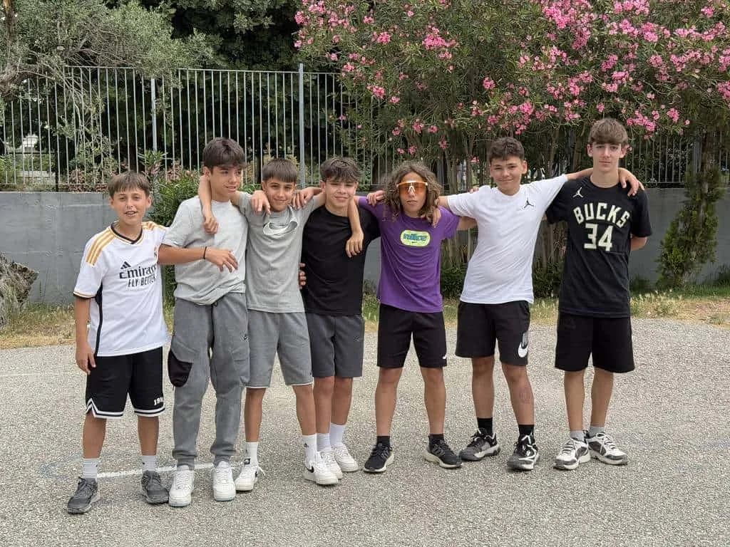 Fotografie z článku: Naši žáci v Řecku