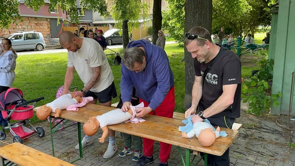 Fotografie z článku: Den rodiny u rybníka