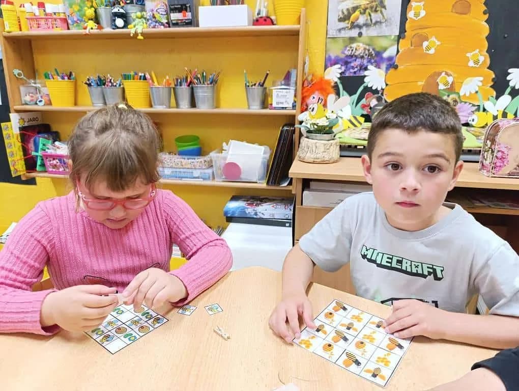 Fotografie z článku: Včelí týden