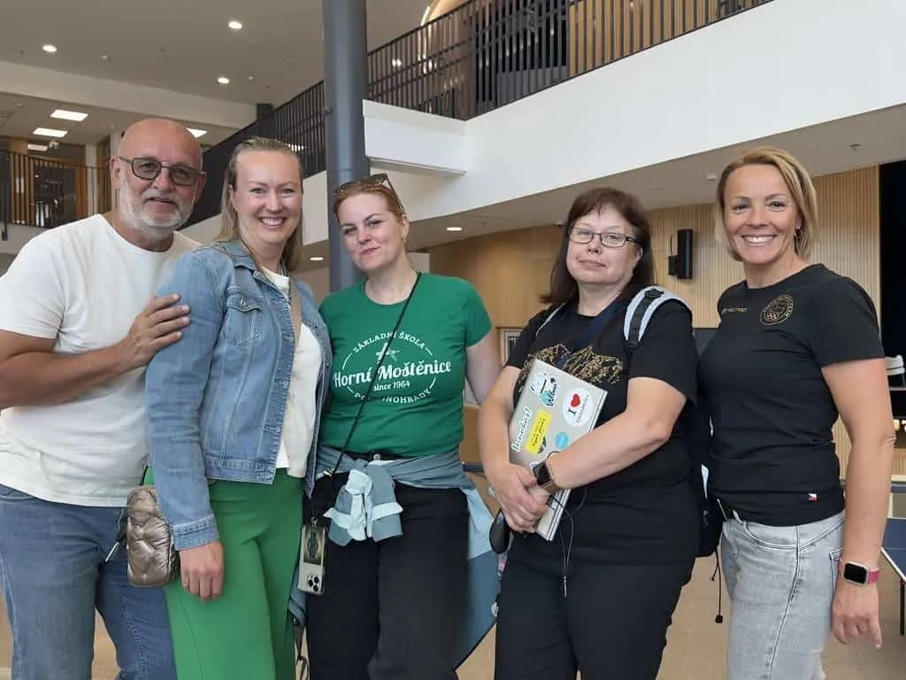 Fotografie z článku: Jak "Sport spojil" naše žáky s těmi finskými