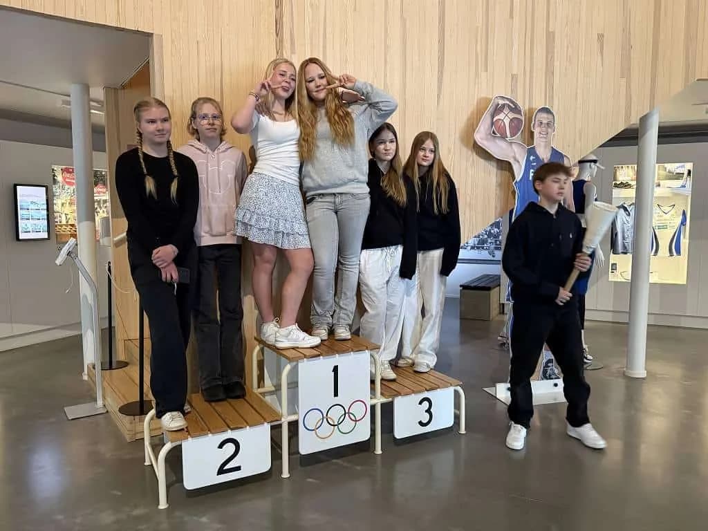 Fotografie z článku: Jak "Sport spojil" naše žáky s těmi finskými