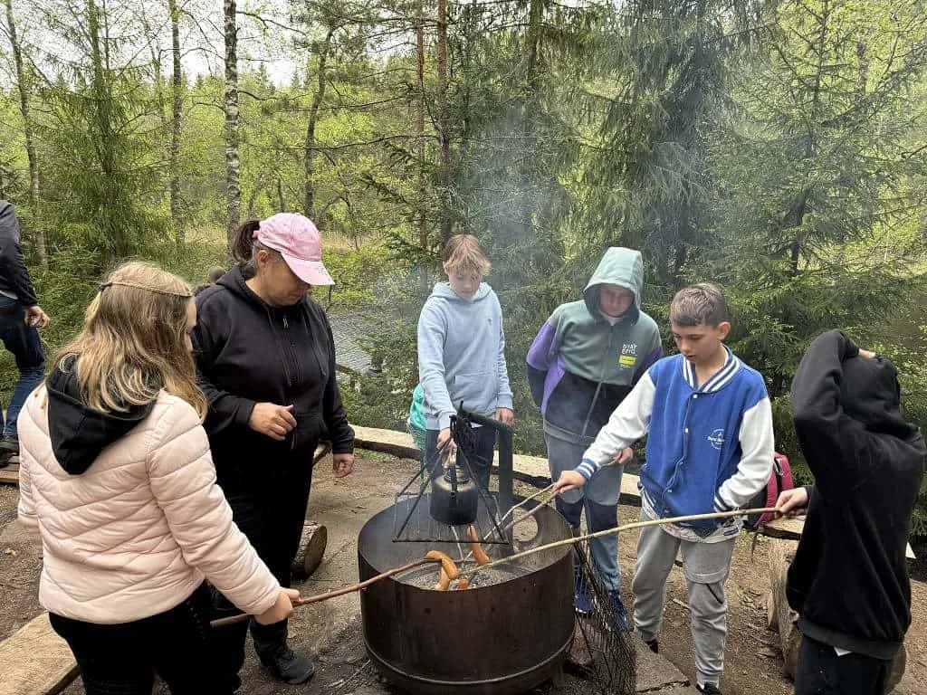Fotografie z článku: Jak "Sport spojil" naše žáky s těmi finskými