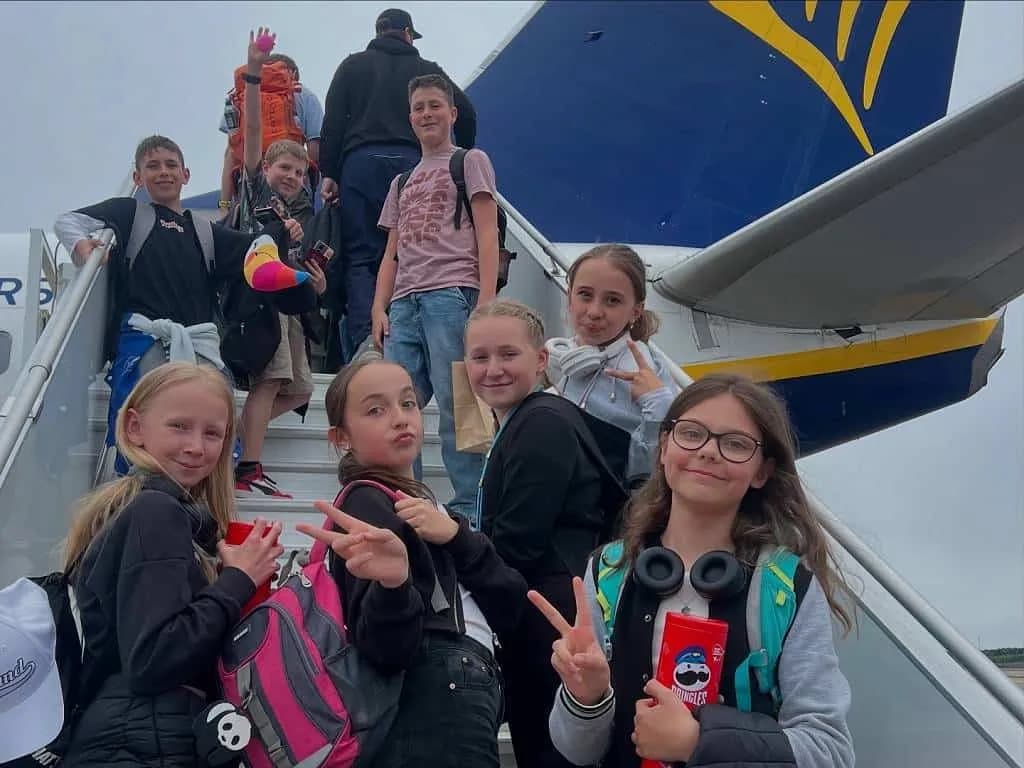 Fotografie z článku: Jak "Sport spojil" naše žáky s těmi finskými