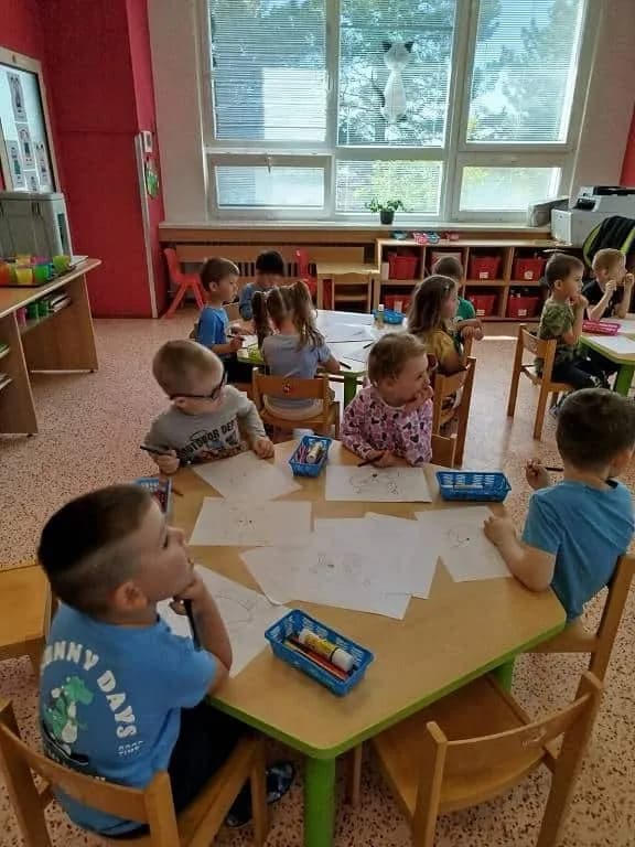 Fotografie z článku: Kreslení s panem Dostálem
