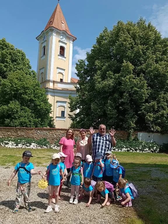 Fotografie z článku: Den dětí na farské zahradě