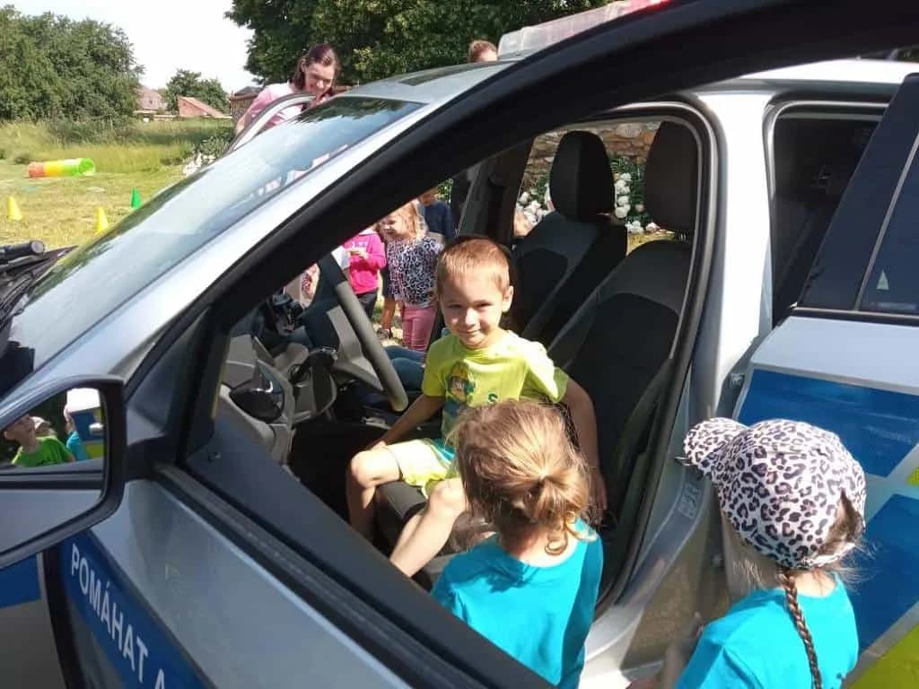 Fotografie z článku: Den dětí na farské zahradě
