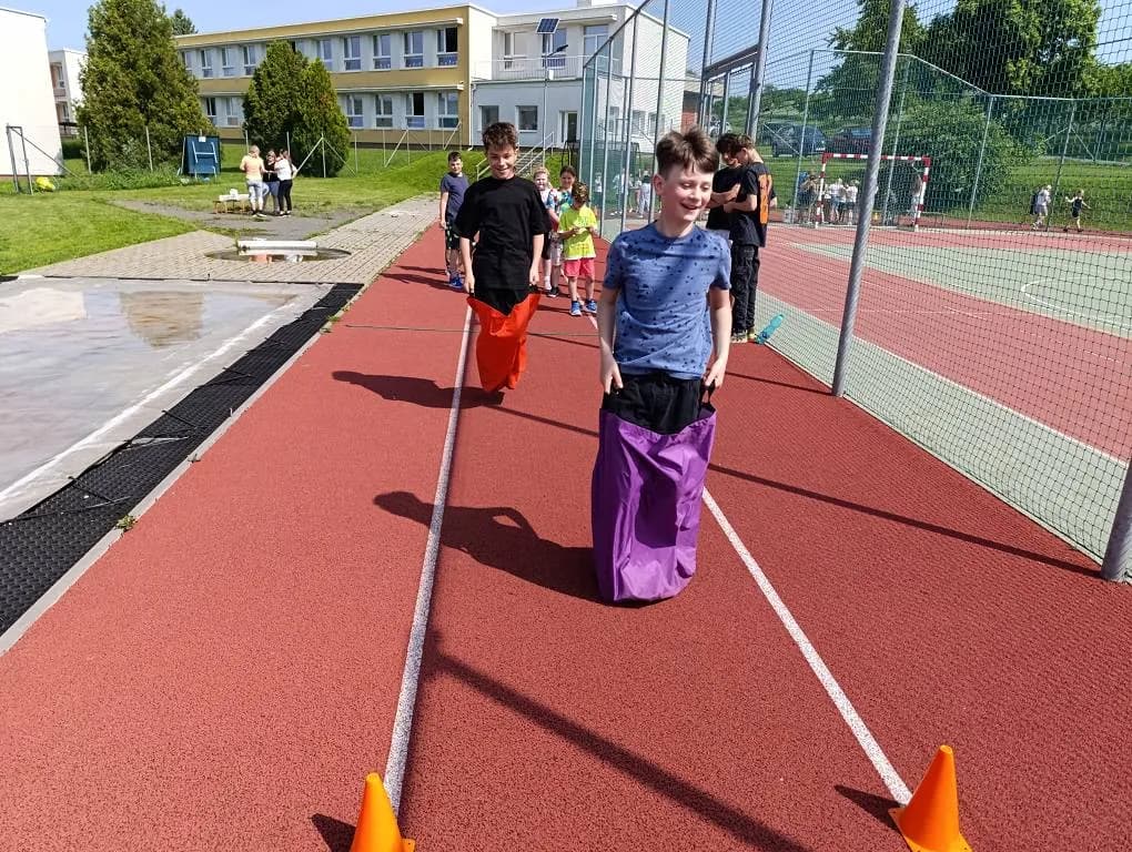 Fotografie z článku: Den dětí v ZŠ