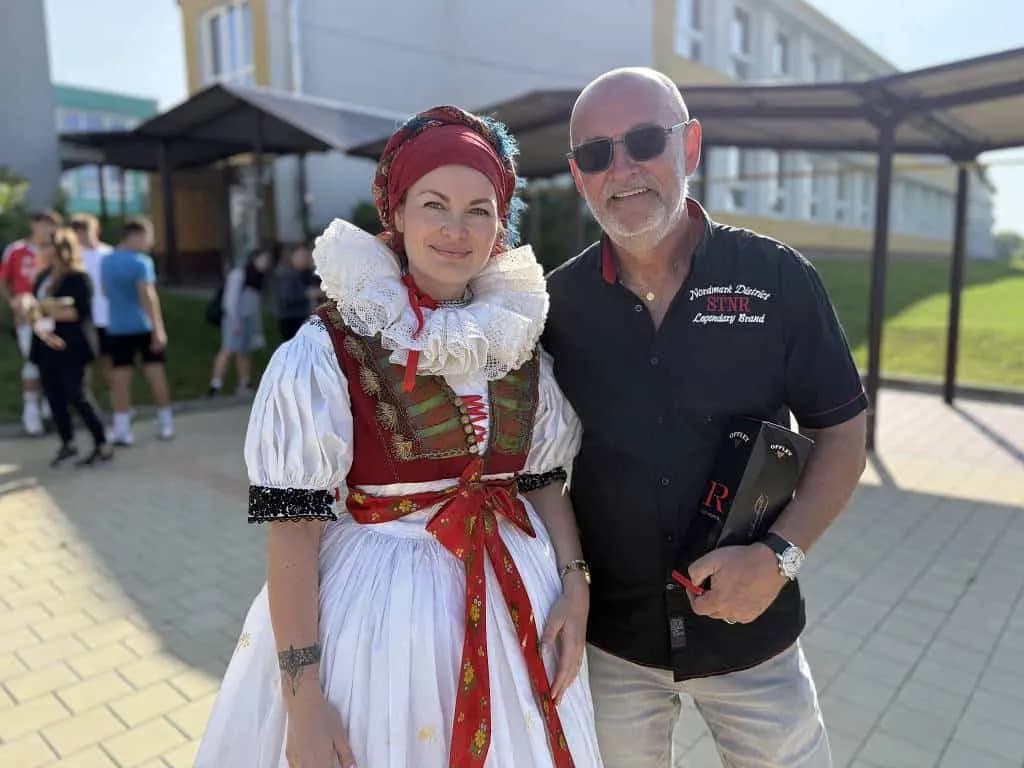 Fotografie z článku: No Backpack Day