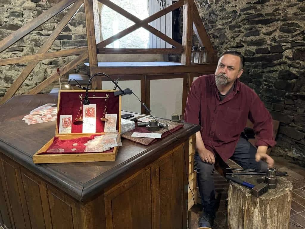 Fotografie z článku: Portugalští žáci na návštěvě v Horní Moštěnici