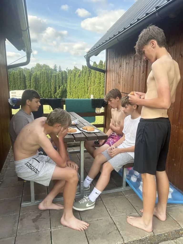 Fotografie z článku: Výlet osmáků