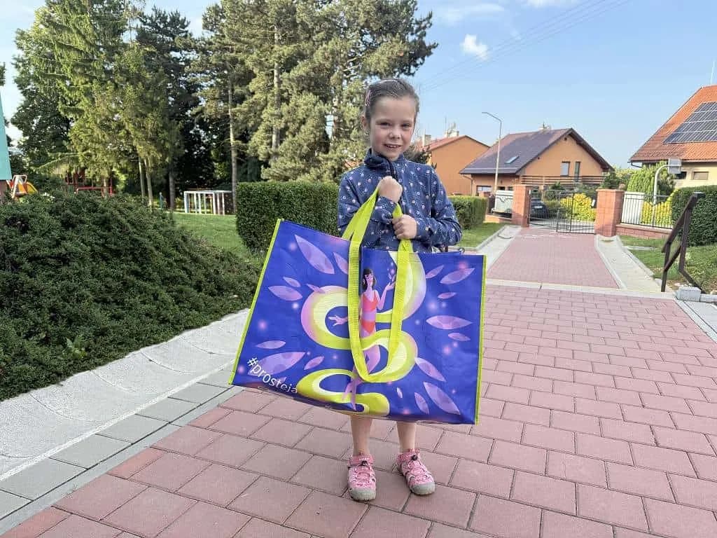 Fotografie z článku: Den bez aktovek