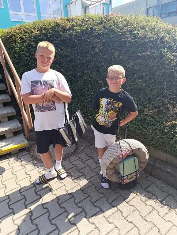 Fotografie z článku: Den bez aktovek