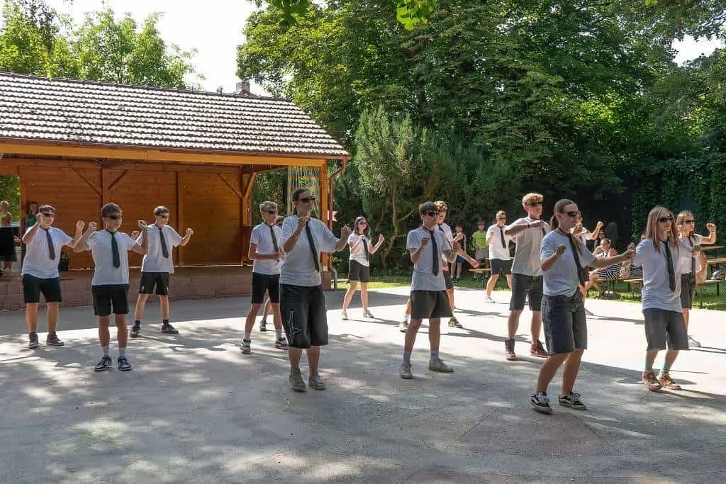 Fotografie z článku: Ukončení školního roku