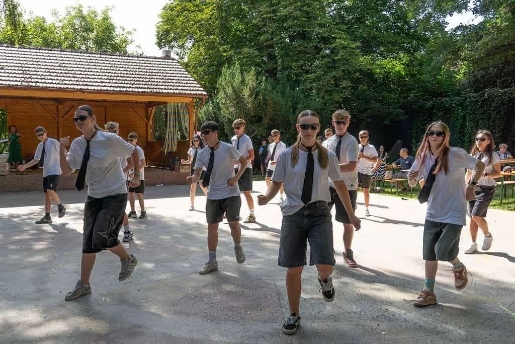 Fotografie z článku: Ukončení školního roku