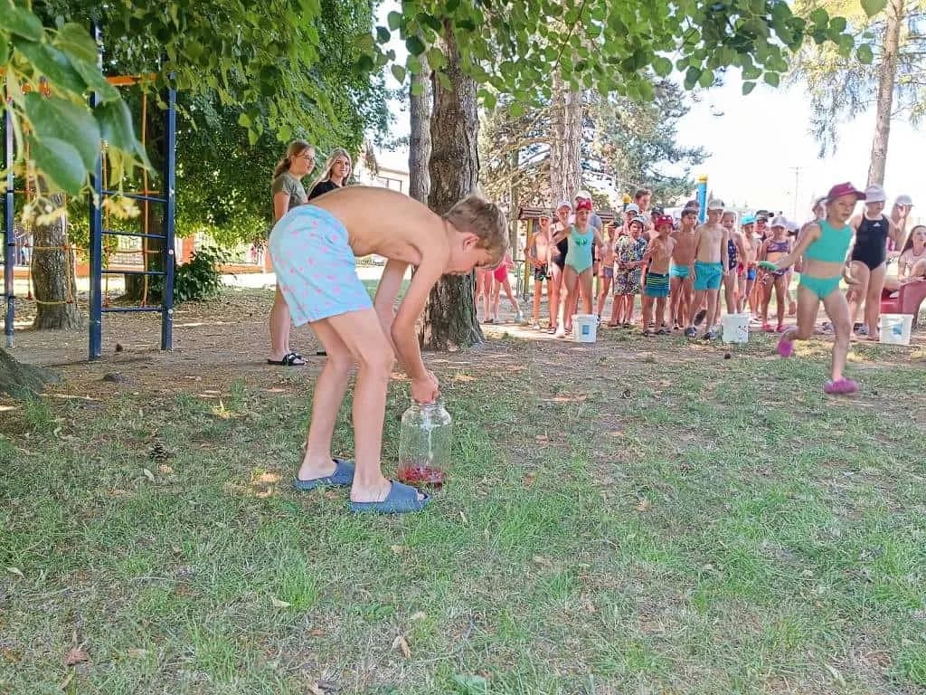Fotografie z článku: Přívesnický tábor: Detektivní záhady 2025