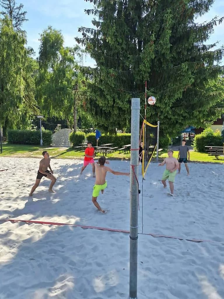 Fotografie z článku: Školní výlet deváťáků