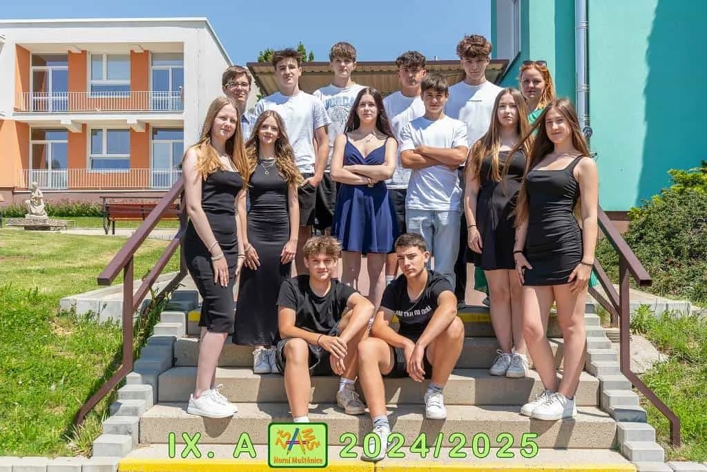 Fotografie z článku: Třídní fotografie 2024/2025